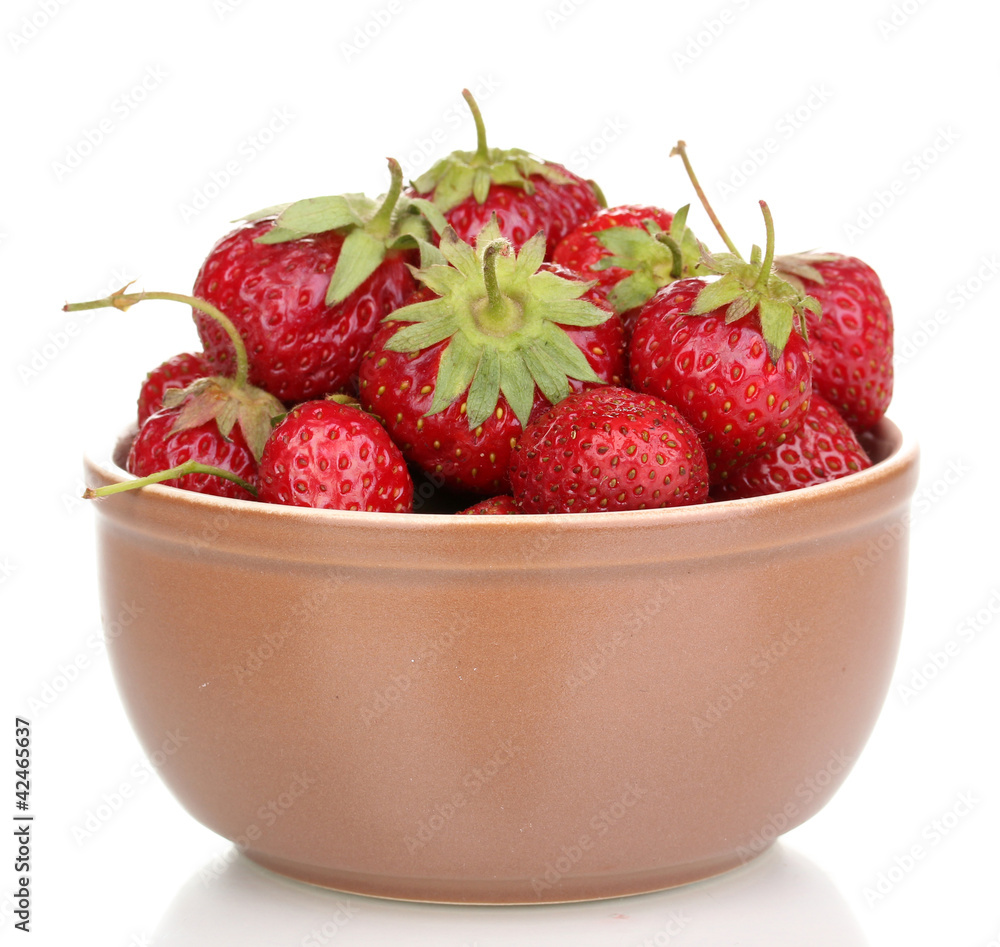 Sweet ripe strawberries in glass bowl isolated on white Sweet ripe strawberries in glass bowl isolated on white