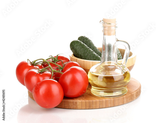 Tomatoes and cucumbers with oil