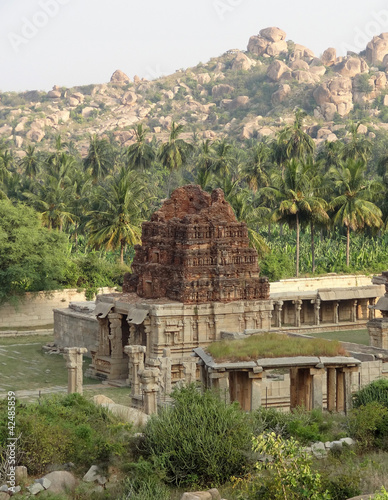 AchyutaRaya Temple at Vijayanagara photo