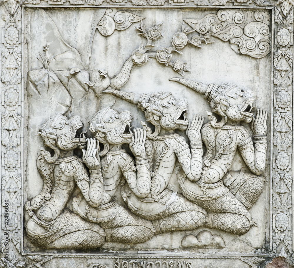 Obraz premium old Stucco inside building of Phananchoeng temple, Ayutthaya
