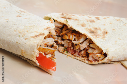 Lavash with chicken and vegetables