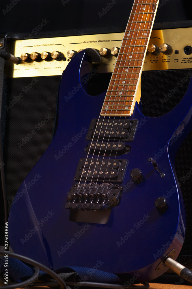 Fototapeta premium Guitar with a amplifier