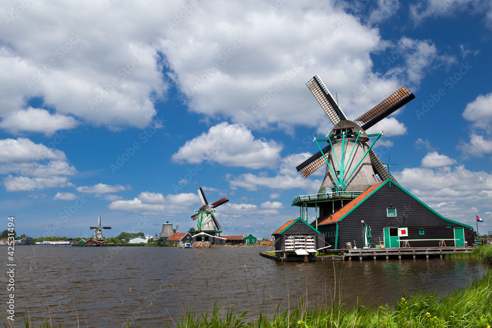 windmills in Dutch town Zaanse Schans