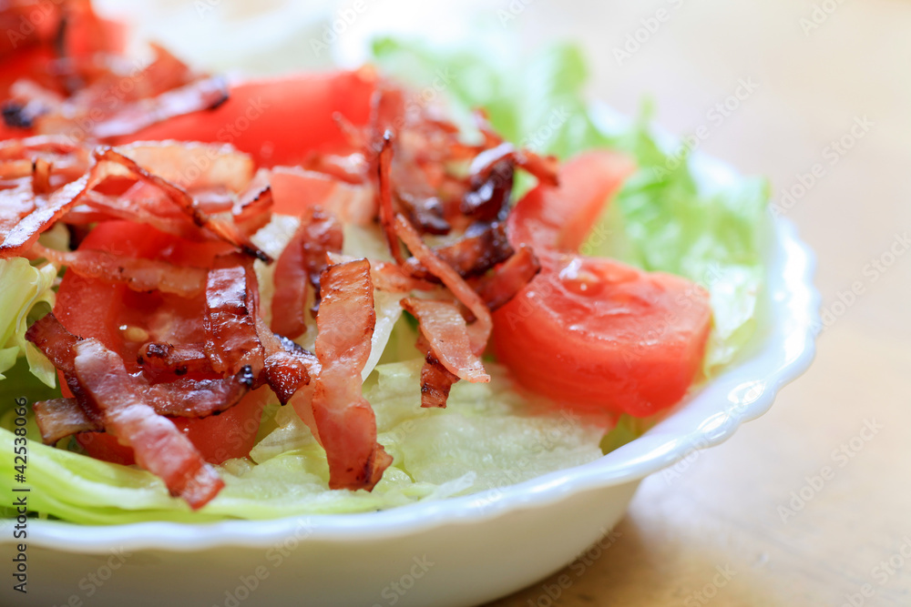 ‪Salad‬ 野菜サラダ（トマト＆ベーコン）