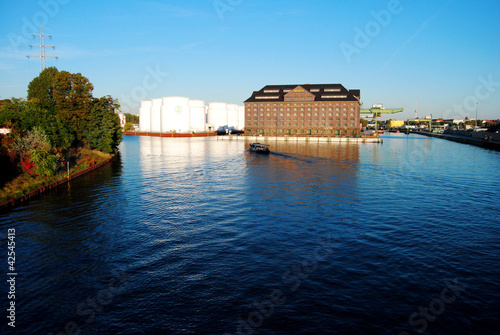 Photography Berlin Wedding - Westhafen
