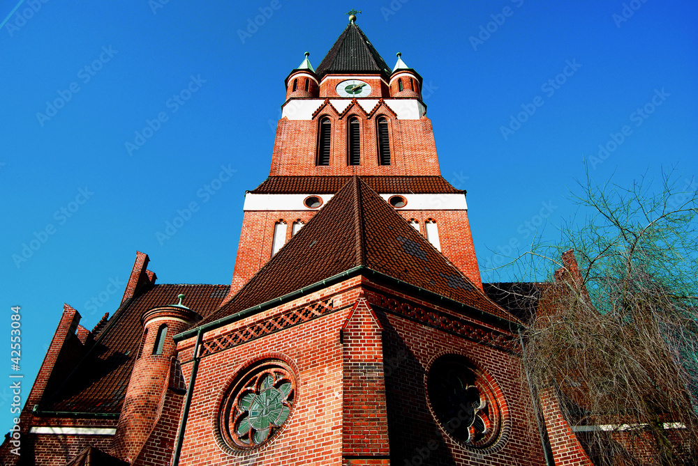 Fototapeta premium Berlin Lankwitz - Dreifaltigkeitskirche
