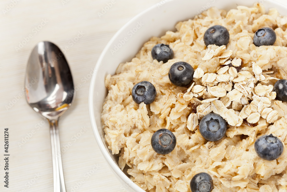 Organic Cooked oatmeal with blueberries Organic Cooked oatmeal with blueberries