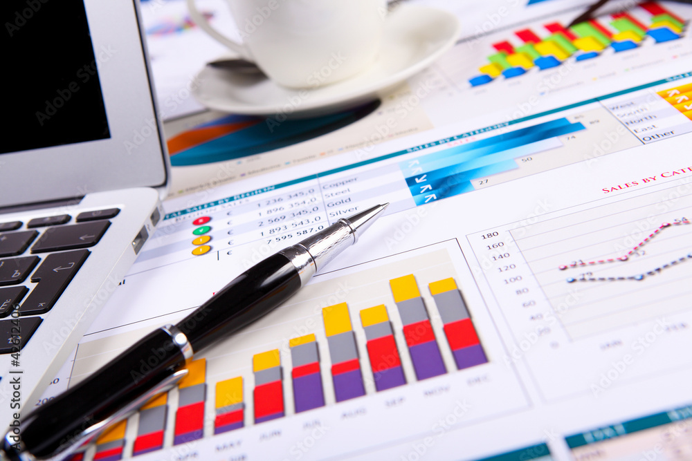 Fototapeta premium Financial papers on the table