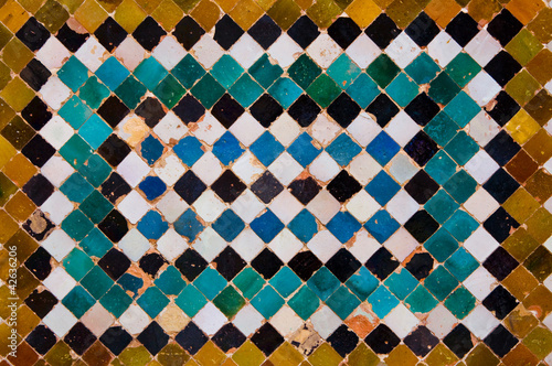 36 - Ceramic tiles of alhambra