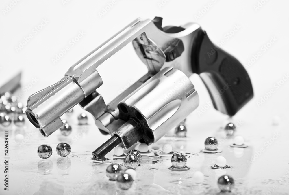 Trommelrevolver StockFoto Adobe Stock