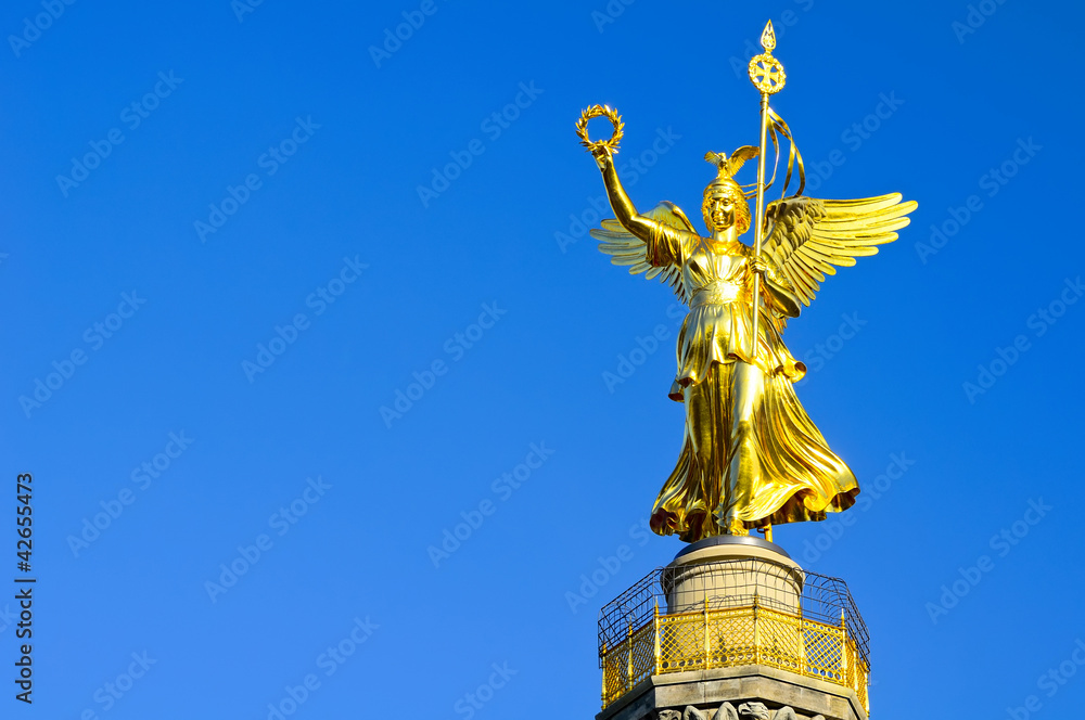 Fototapeta premium złoty anioł berlin