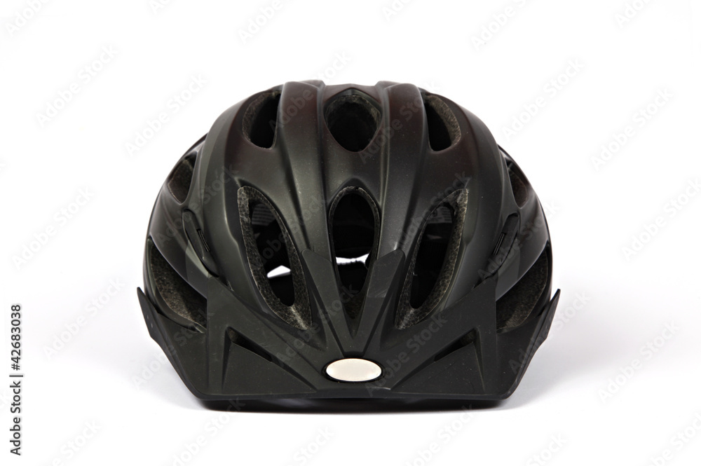 Fototapeta premium Fahrradhelm von vorne auf weiß isoliert