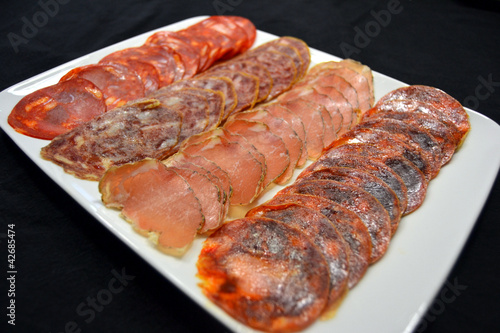 Varied sausage tray