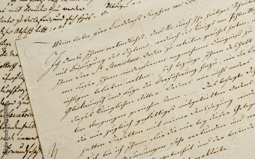 Bild auf Leinwand Nostalgische handschrift auf vergilbtem Papier