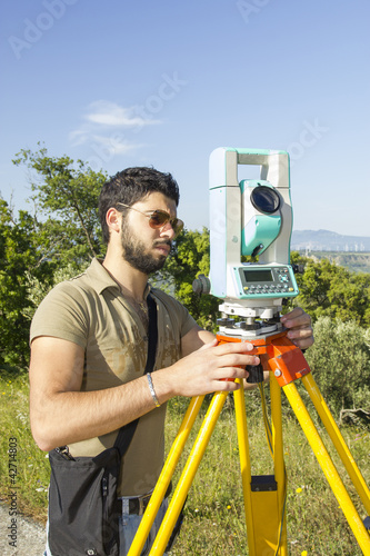 Geometra e Rilievi Topografici in campagna 