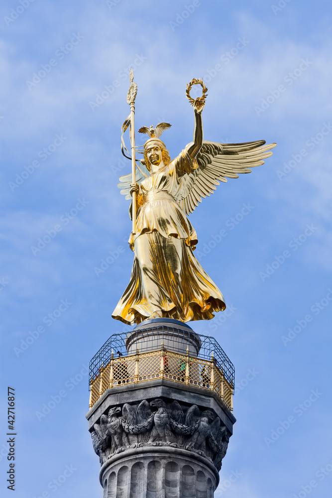 Fototapeta premium The Victory Column berlin germany