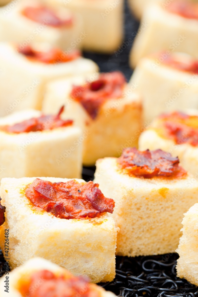 Tapa de chorizo Tapa de chorizo