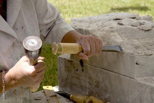 Travail de la pierre (taille et sculpture)