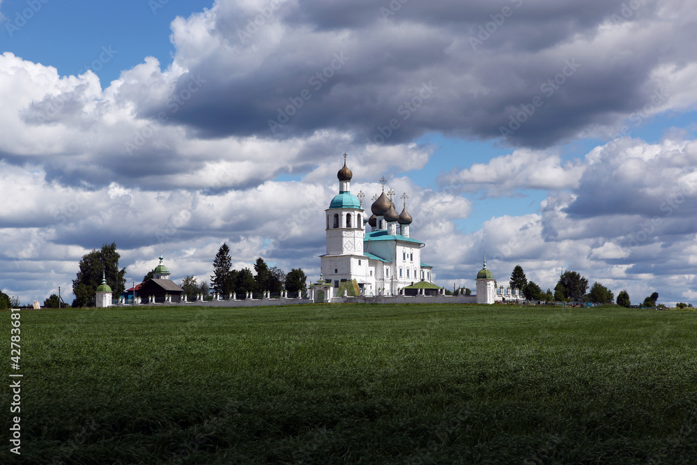 Город Кадников. Церковь Ильи Пророка, памятник архитектуры. Город Кадников. Церковь Ильи Пророка, памятник архитектуры.