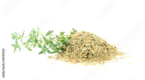 Fresh and dry thyme