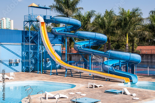 Фотография waterslide at holiday resort