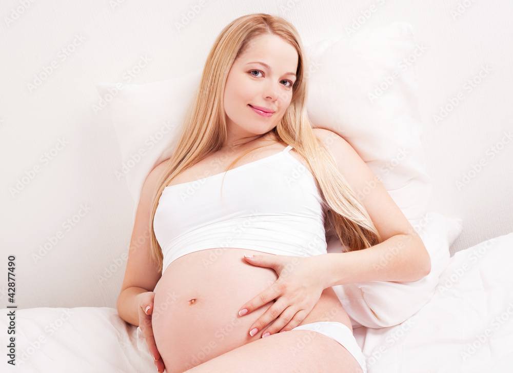 pregnant woman pregnant woman