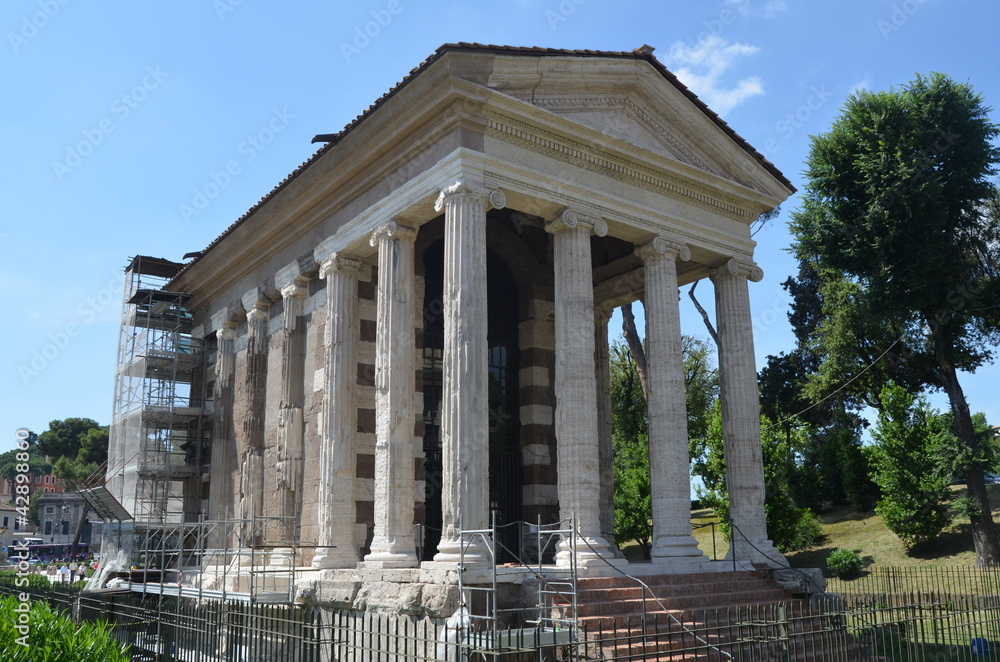Templo de Portunos en el foro Boario. Roma