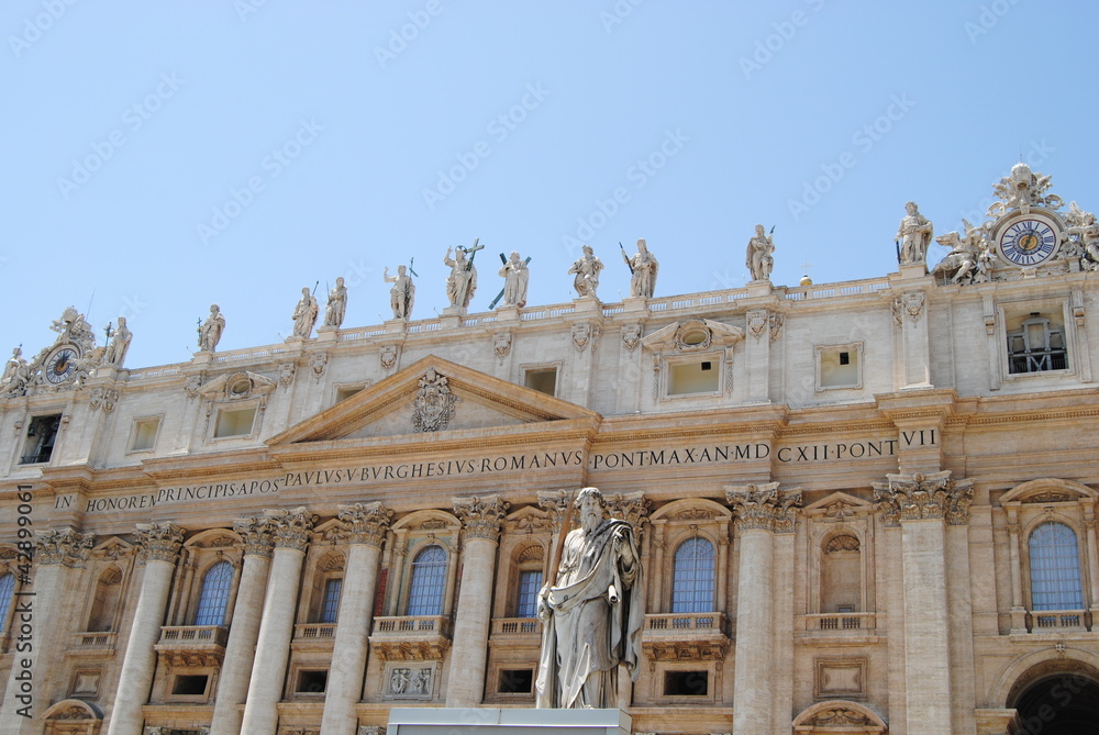 Obraz premium Fachada principal de San Pedro. Vaticano