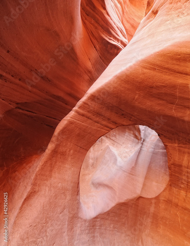 peek a boo canyon photo