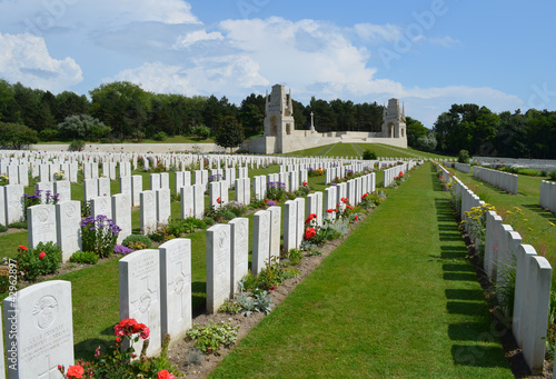 Le cimetiere militaire d'Etaples /Mer