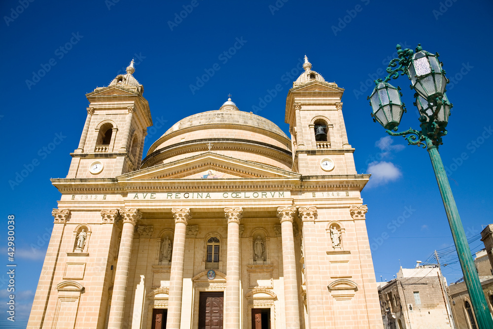Egg church, Malta