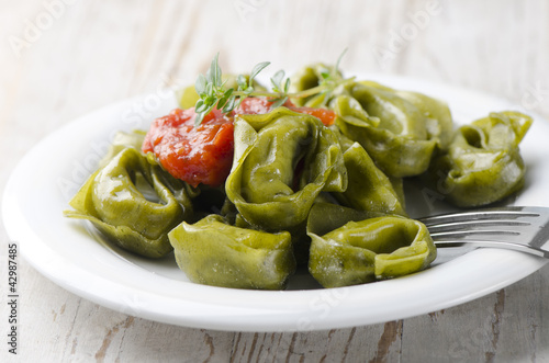 Italian healthy food - Green spinach tortellini