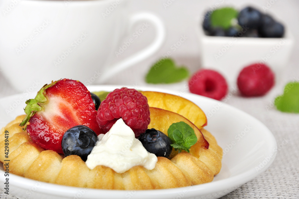 tarts with berries tarts with berries