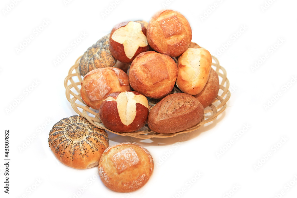 Fototapeta premium Korb mit kleinen Brötchen