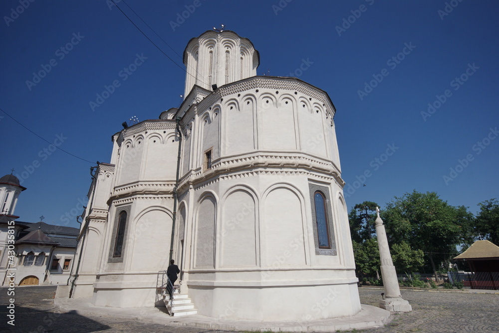 back of the Metropolitan Church in Bucharest