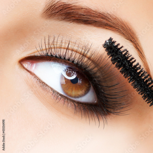 Makeup. Make-up. Applying Mascara. Long Eyelashes #43036498