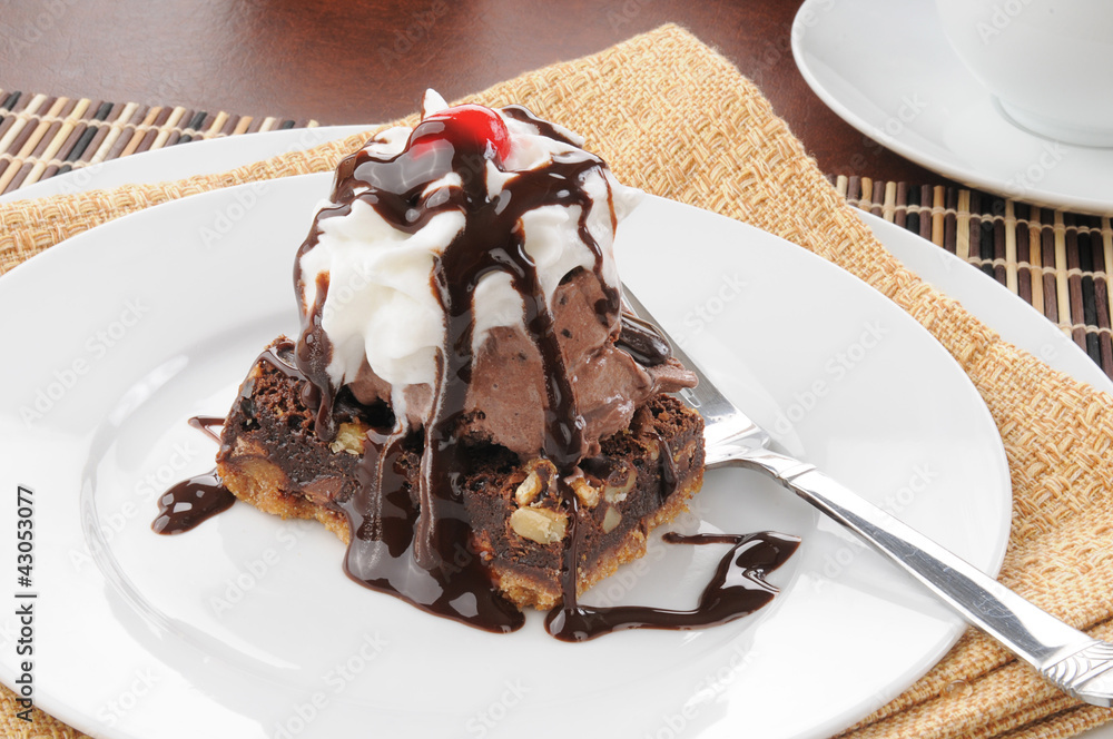 Fudge brownie with ice cream Fudge brownie with ice cream