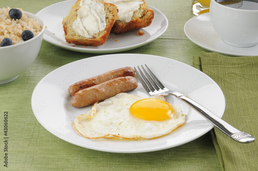 Sausage and eggs with coffee cake Sausage and eggs with coffee cake