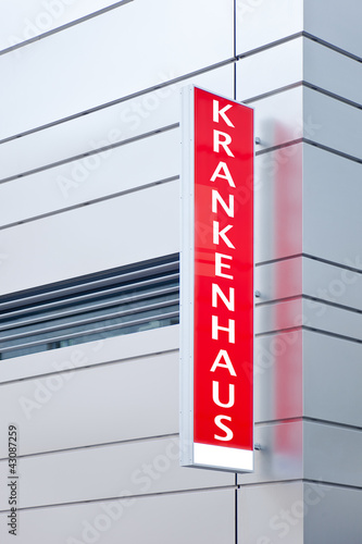 Krankenhaus - Schild der Notaufnahme