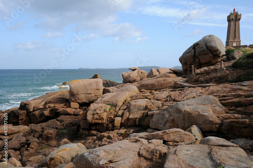 France, the lighthouse of Ploumanac h in Bretagne photo