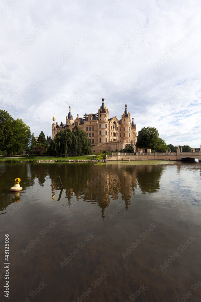 Obraz premium Schloss Schwerin, Sitz des Landtags