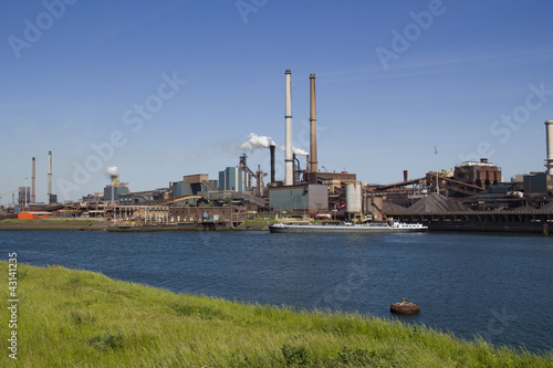 Tableau sur toile Industry with smoking chimneys