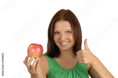 Junge Frau mit Apfel