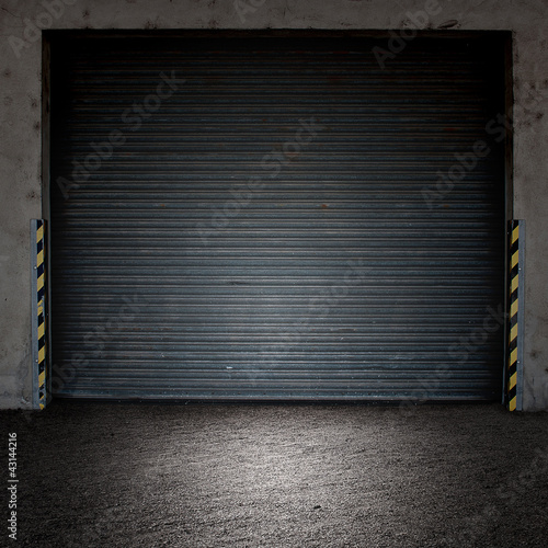 roller door with spotlight