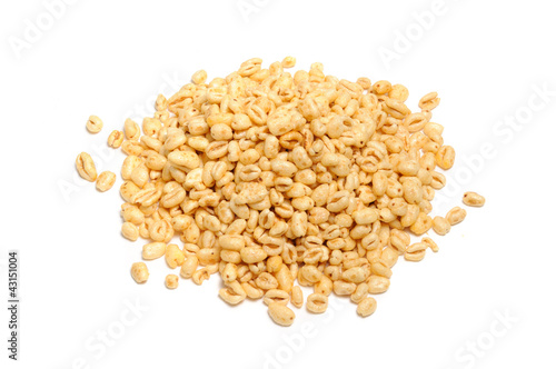 Fotografie Popped Wheat Isolated on White Background