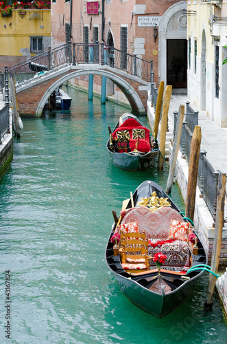 boats and bridge in venice