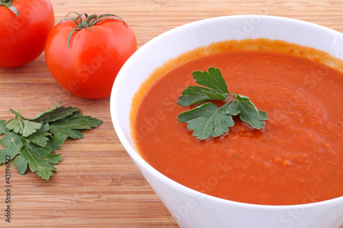 Tomatensuppe ||
