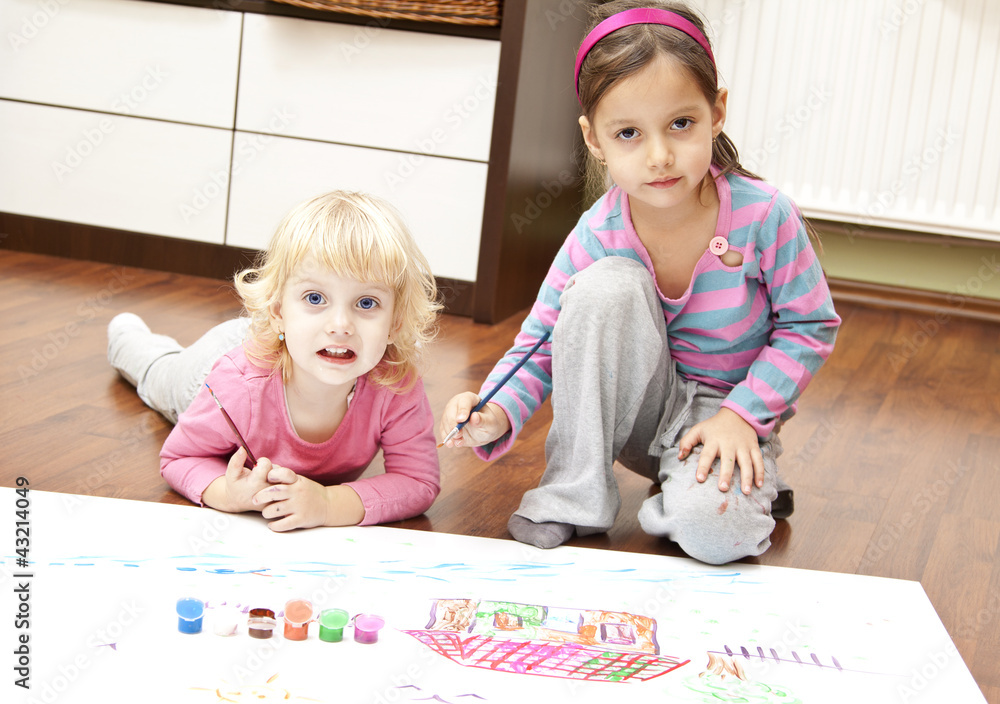 Fototapeta premium Little girl have a drawing concept