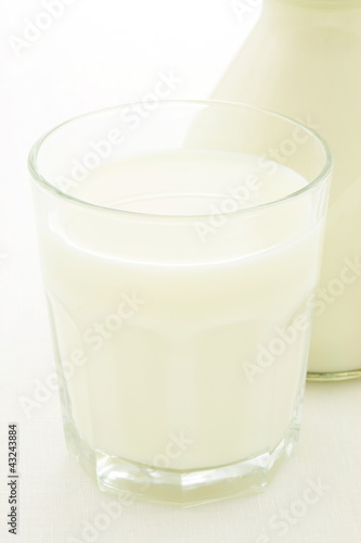 pint glass milk bottle