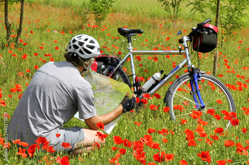 Radpause in Mohnwiese - Break in a poppy field